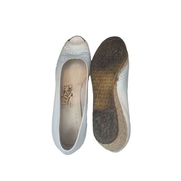 Salvatore Ferragamo Wedge Sandals Women Sz 8.5 N White Leather Open Toe Designer - Picture 5 of 6